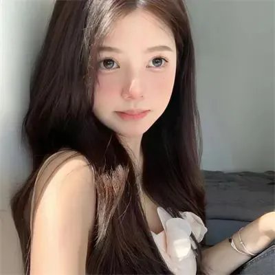 小姐嬉春